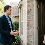 The Roofing Salesperson's Recon Mastering the First 60 Seconds on the Door